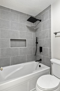 Bathroom Renovation & Baseboard Upgrade in Kenner, LA