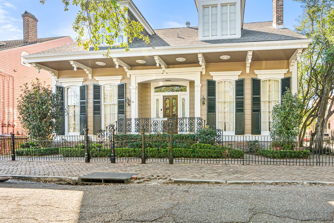 Professional Painting in Historic Garden District, New Orleans